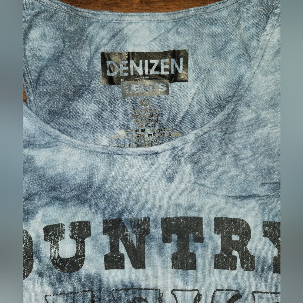 Juniors Sz XL Denizen Levi's Blue Tie Dye Graphic Tank Top, Very Gently Worn - Picture 4 of 5